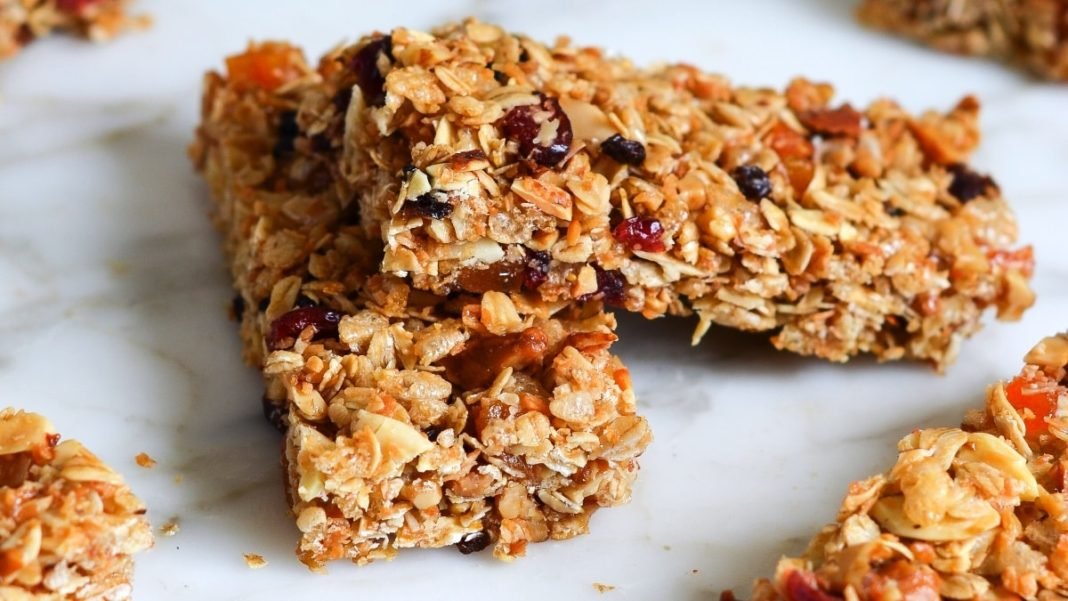 Ev Yapımı Granola Bar Tarifinin Püf Noktası